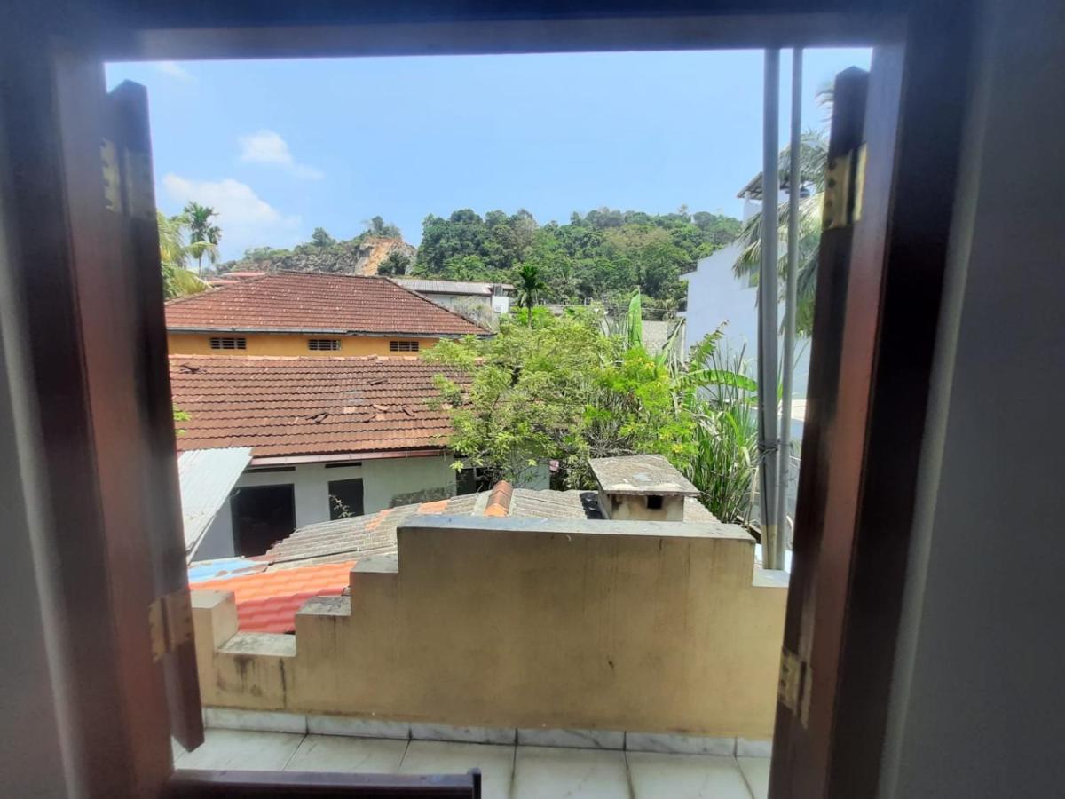 Bluefin Place To Stay Unawatuna Zewnętrze zdjęcie